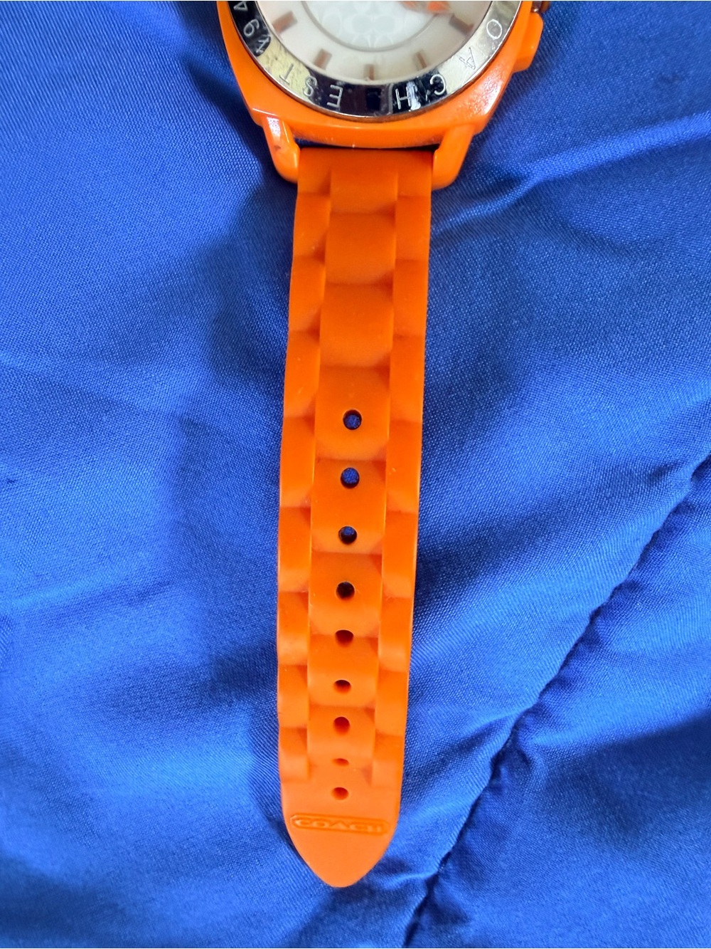 Coach Orange Silicone Watch with White Dial - Picture 5 of 7